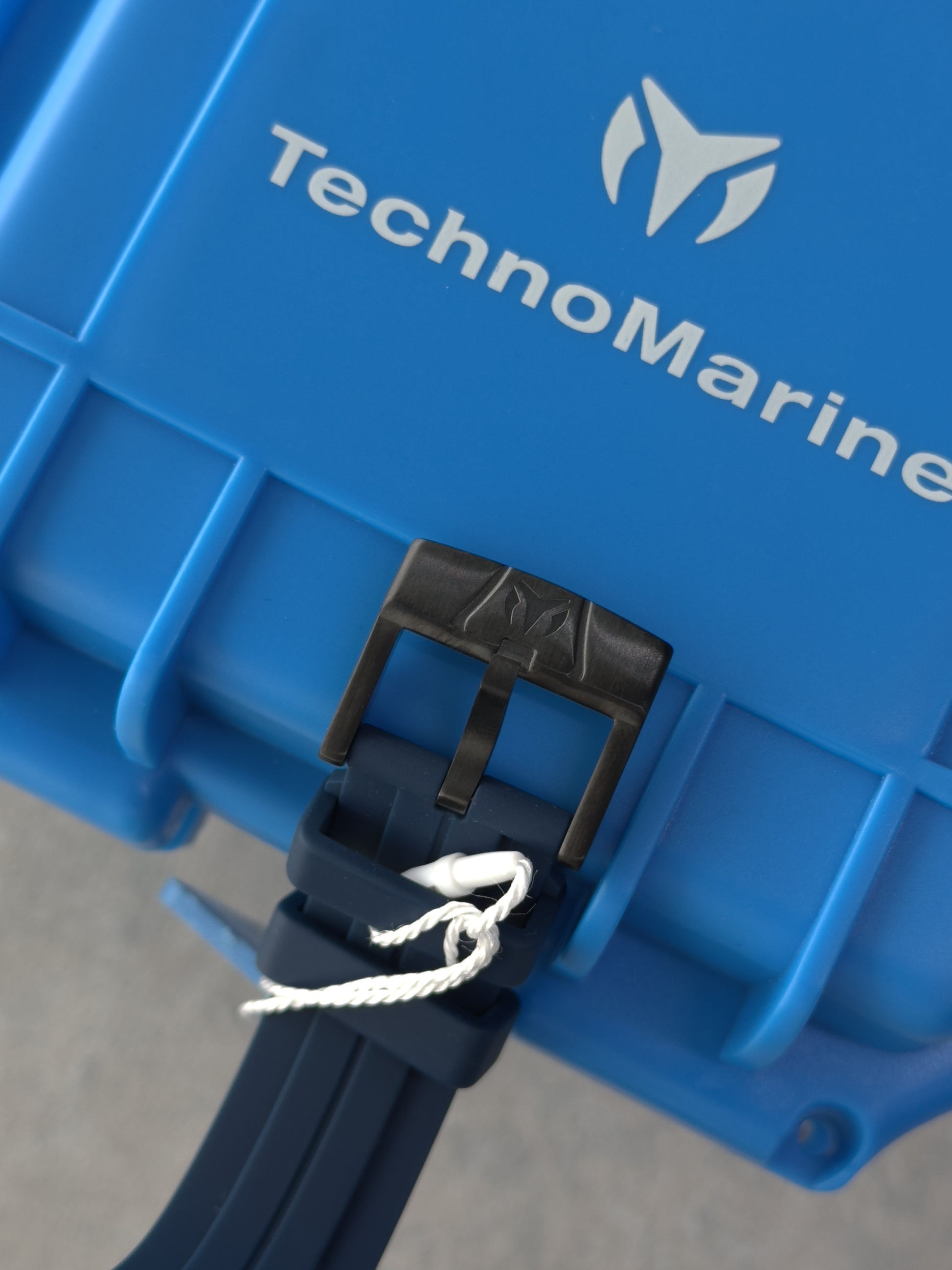 RELOJ TECHNOMARINE DEPORTIVO PARA HOMBRE OCEAN NOMAD - AZUL MARINO - TM-318103