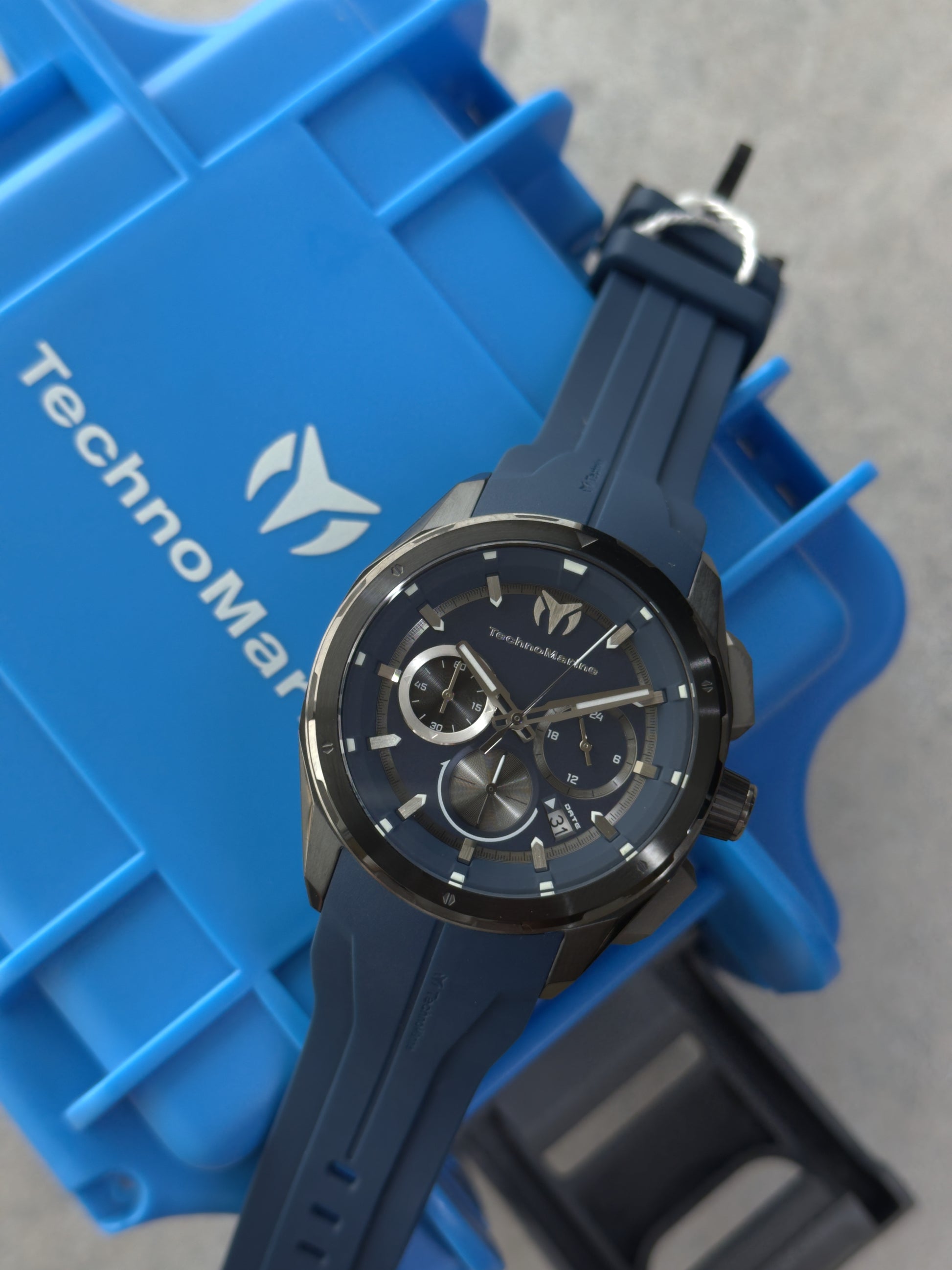 RELOJ TECHNOMARINE DEPORTIVO PARA HOMBRE OCEAN NOMAD - AZUL MARINO - TM-318103