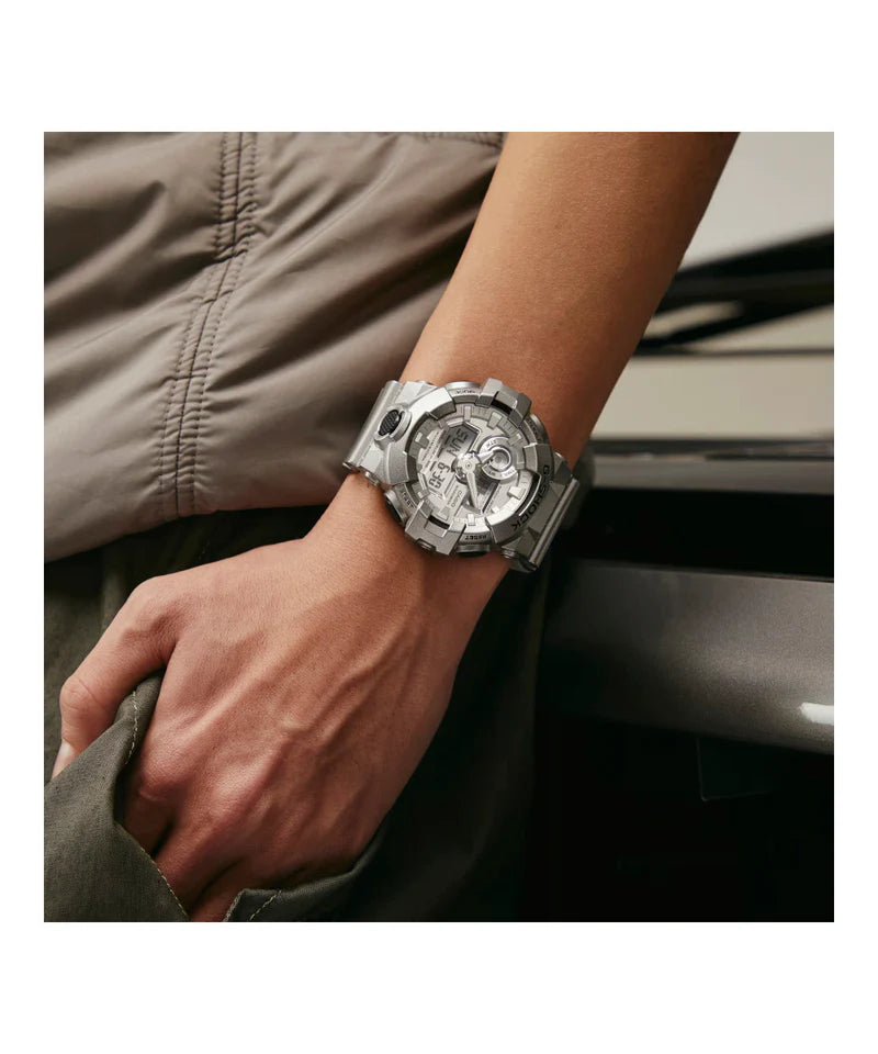 G-SHOCK ANALOGOS DIGITALES G GA-700FF-8ADR