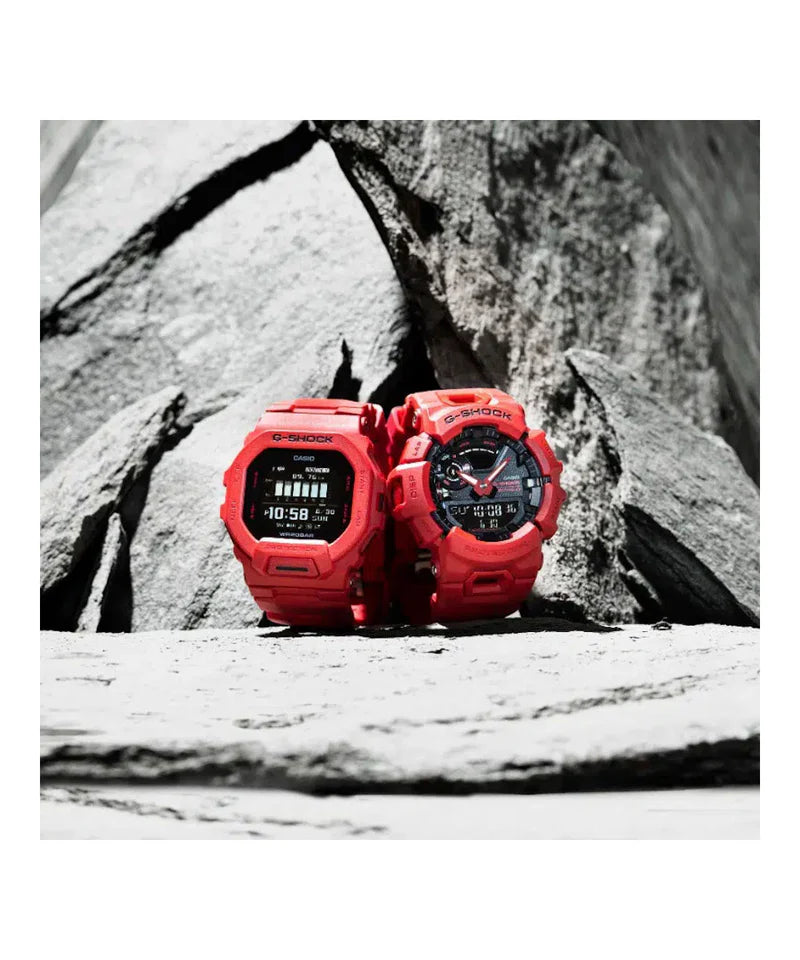 G-SHOCK G-SQUAD GBA-900RD-4ADR