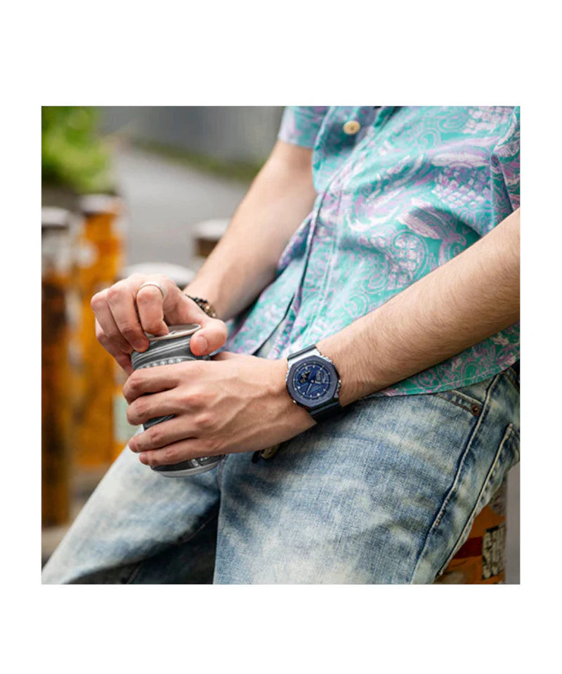 G-SHOCK DIGITALES GM-2100N-2ADR