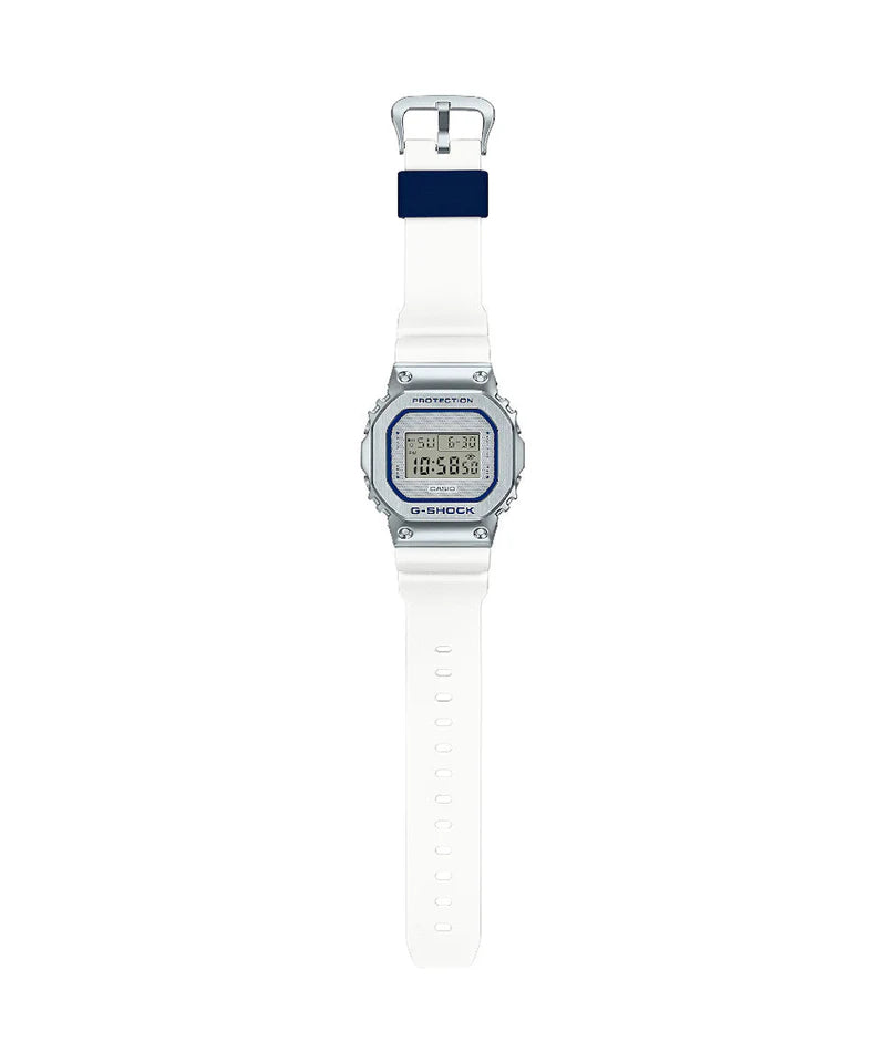 G-SHOCK DIGITALES GM-5600LC-7DR