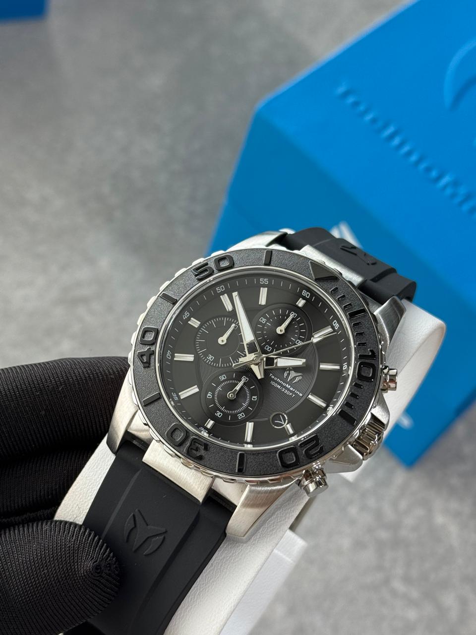 RELOJ TECHNOMARINE DEPORTIVO PARA HOMBRE SEA NEGRO -TM-724005