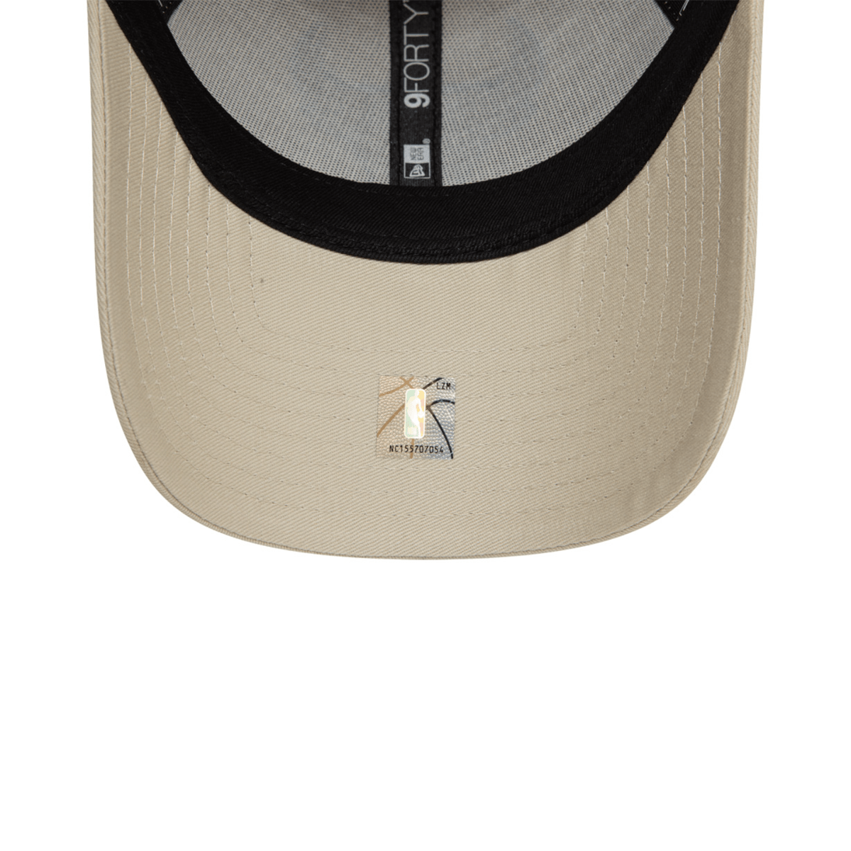 GORRA CHICAGO BULLS NBA TEAM OUTLINE 9FORTY AJUSTABLE BEIGE