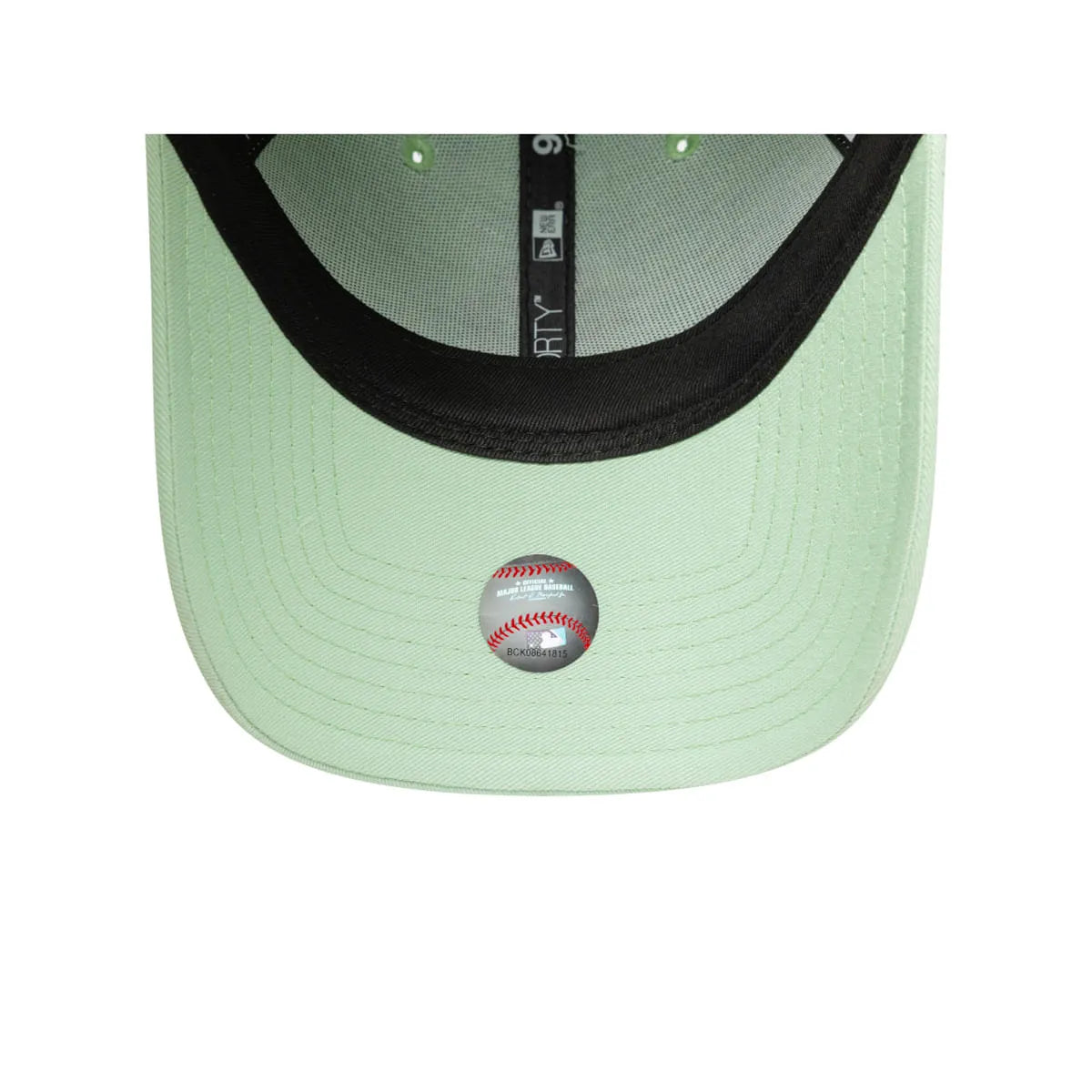 Gorra New York Yankees MLB League Essential 9FORTY Ajustable Verde Unisex New Era