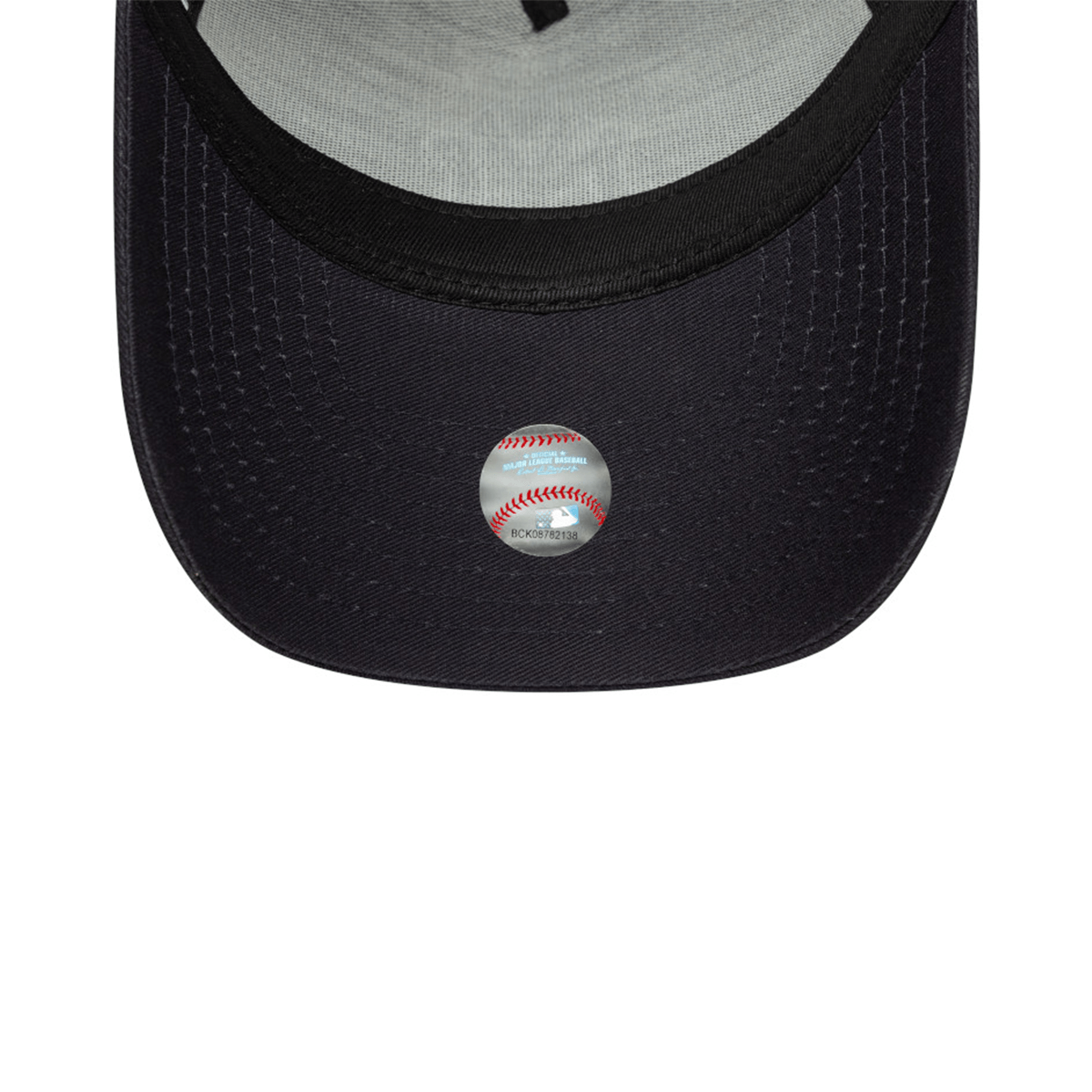 GORRA NEW YORK YANKEES TEAM OUTLINE 9FORTY A-FRAME TRUCKER