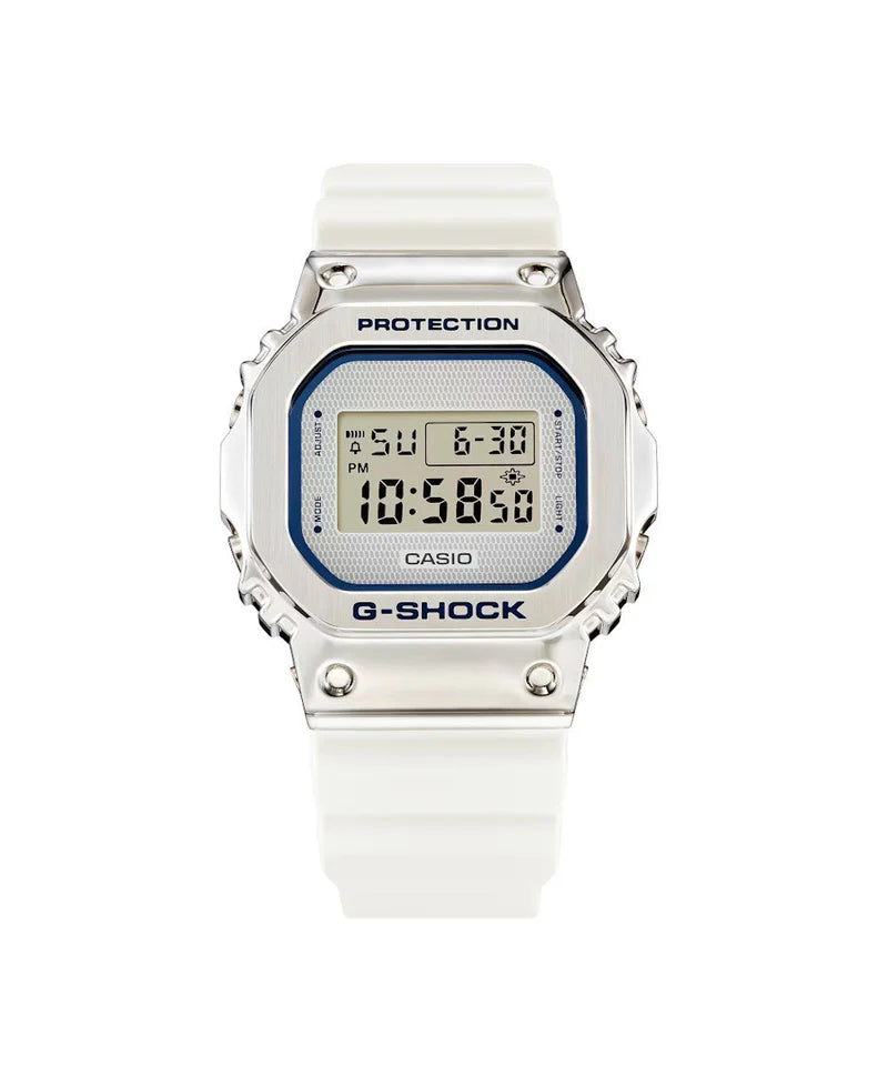 G-SHOCK DIGITALES GM-5600LC-7DR