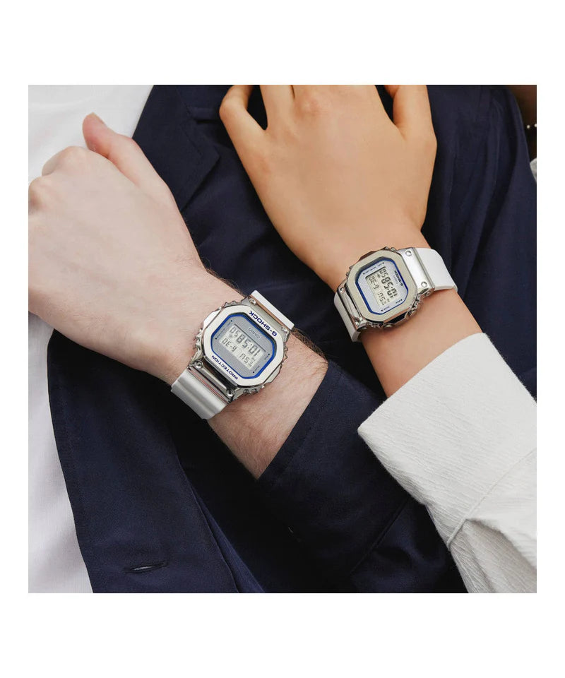 G-SHOCK DIGITALES GM-5600LC-7DR