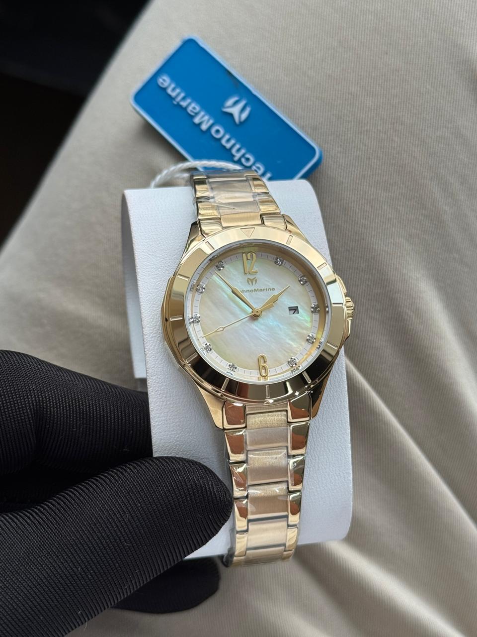 RELOJ TECHNOMARINE PARA DAMA LUNA -DORADO- TM-826005